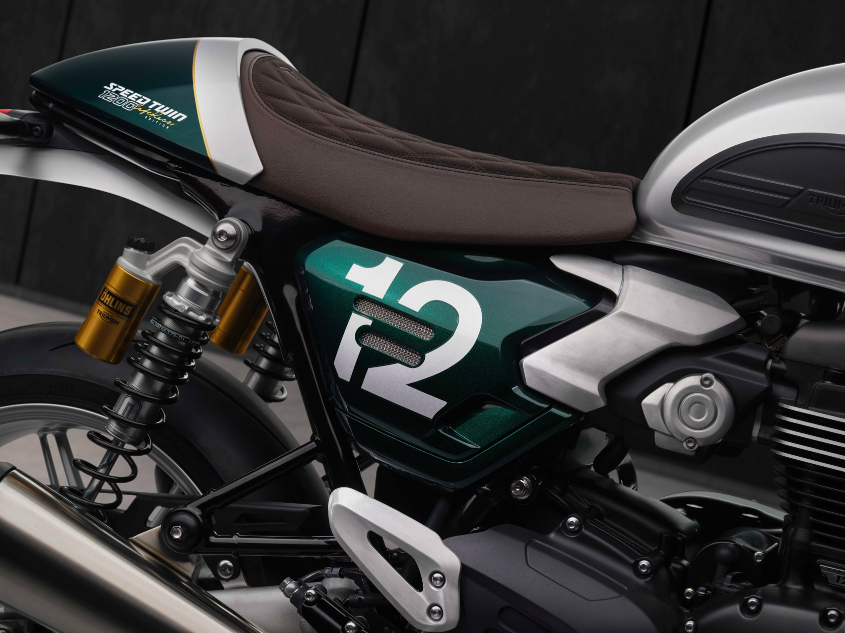 speed-twin-cafe-12.jpg