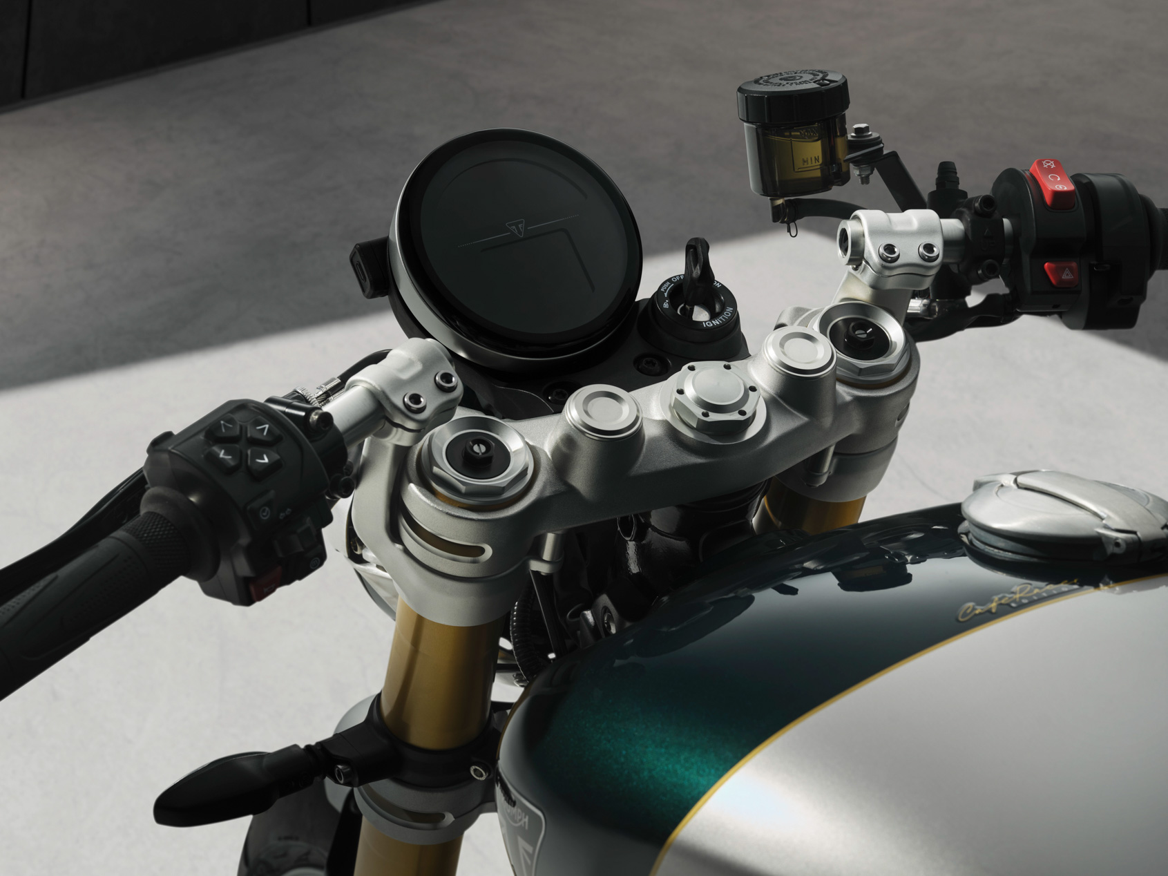 speed-twin-cafe-9.jpg
