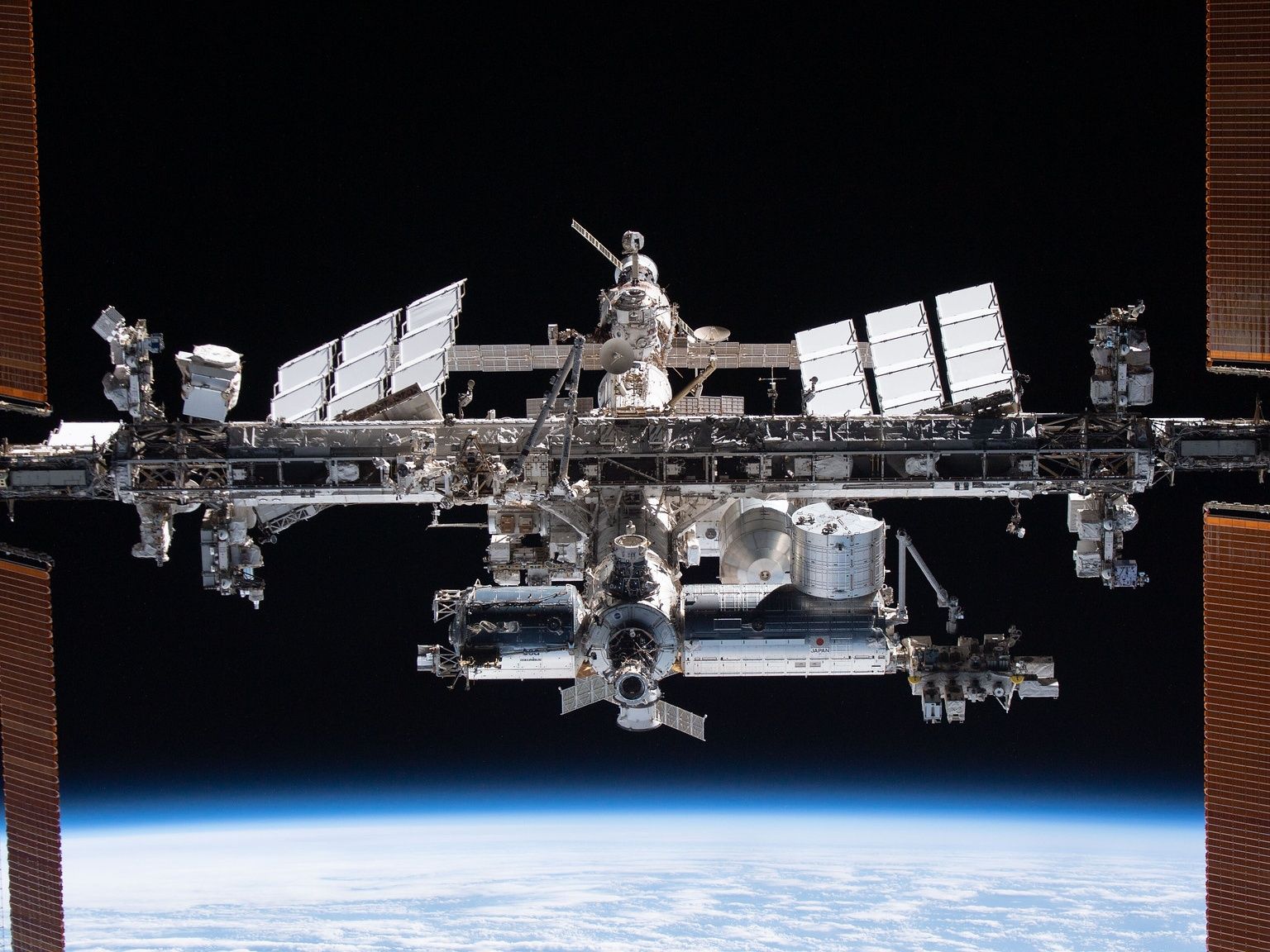 iss-falling.jpg