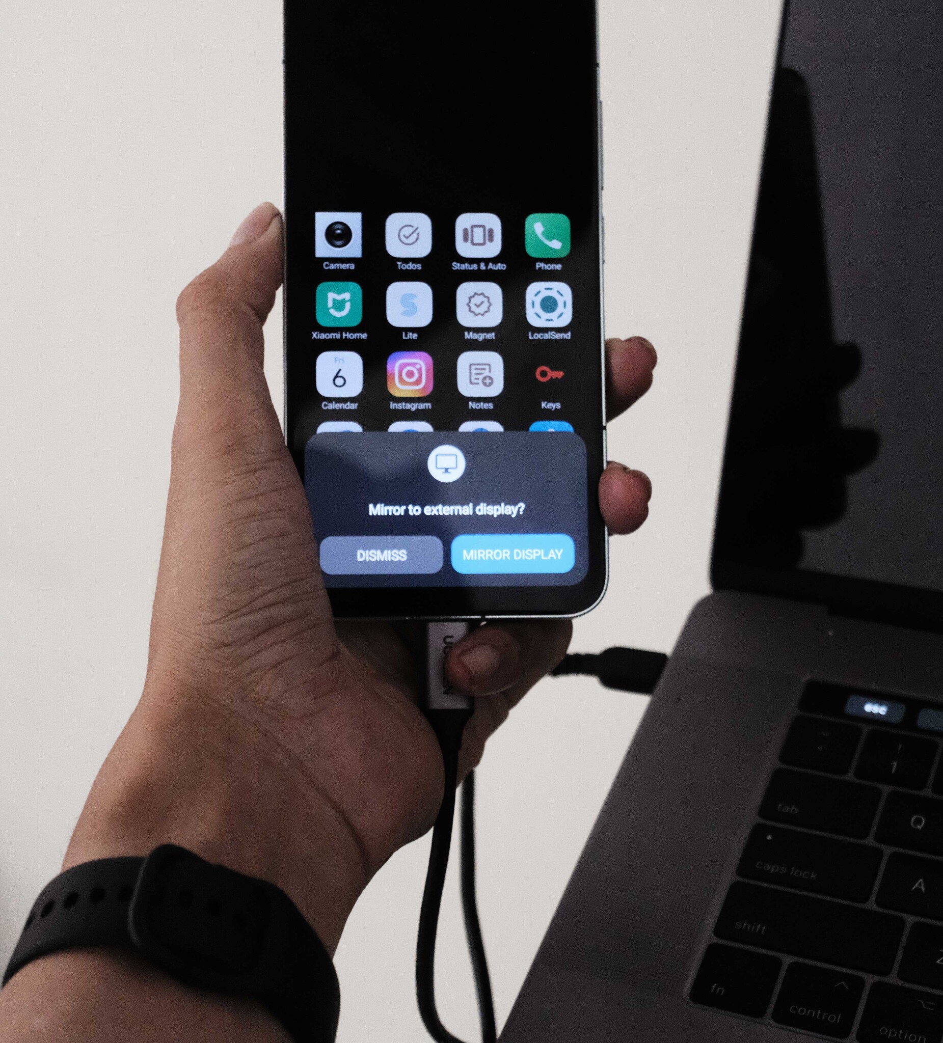 Xiaomi HyperOS vừa có thay đổi rất tệ về kết nối màn hình rời mà anh em nên cân nhắc
