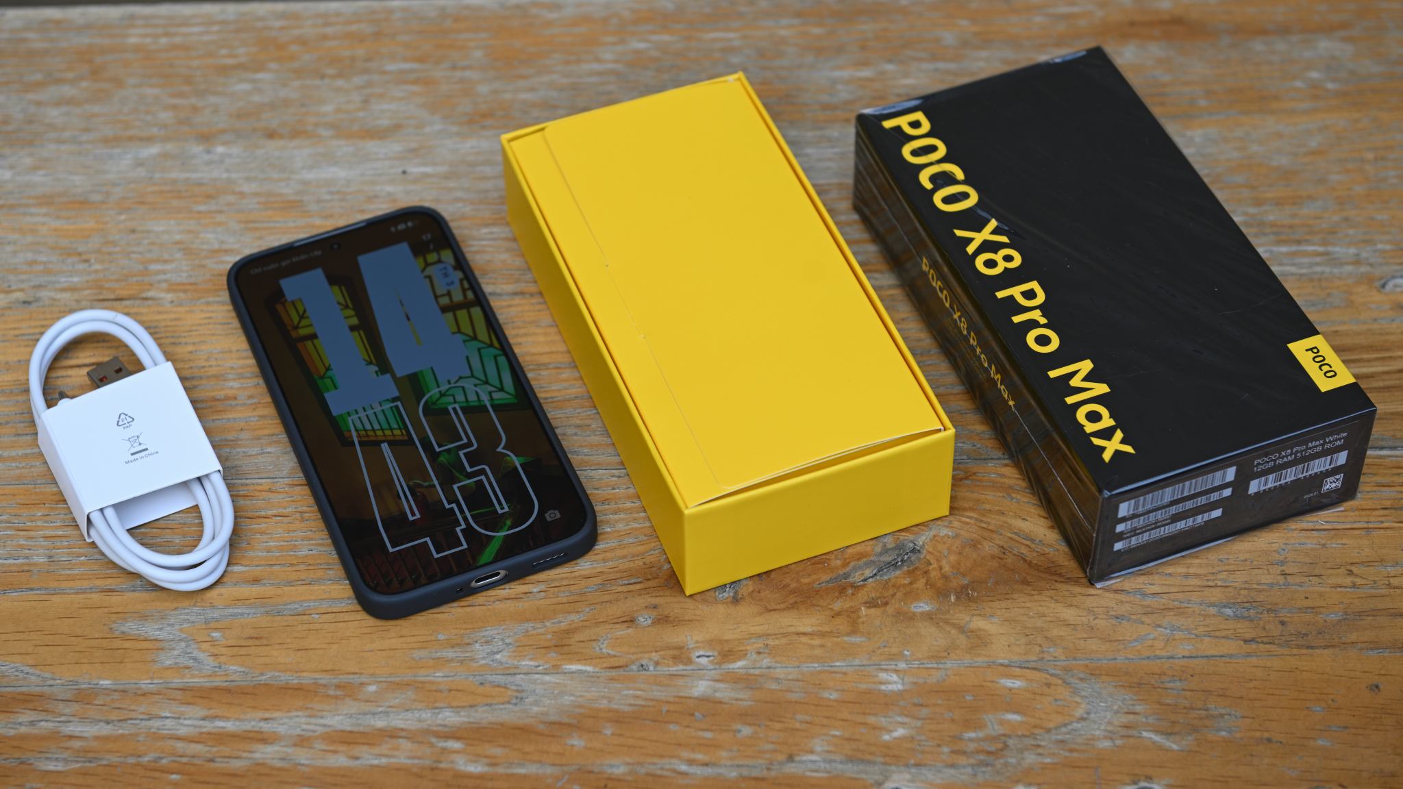 Trên tay POCO X8 Pro Max: pin 8.500 mAh, Dimensity 9500s, màn hình 6,83 inch 3.500 nits: từ 14,99tr