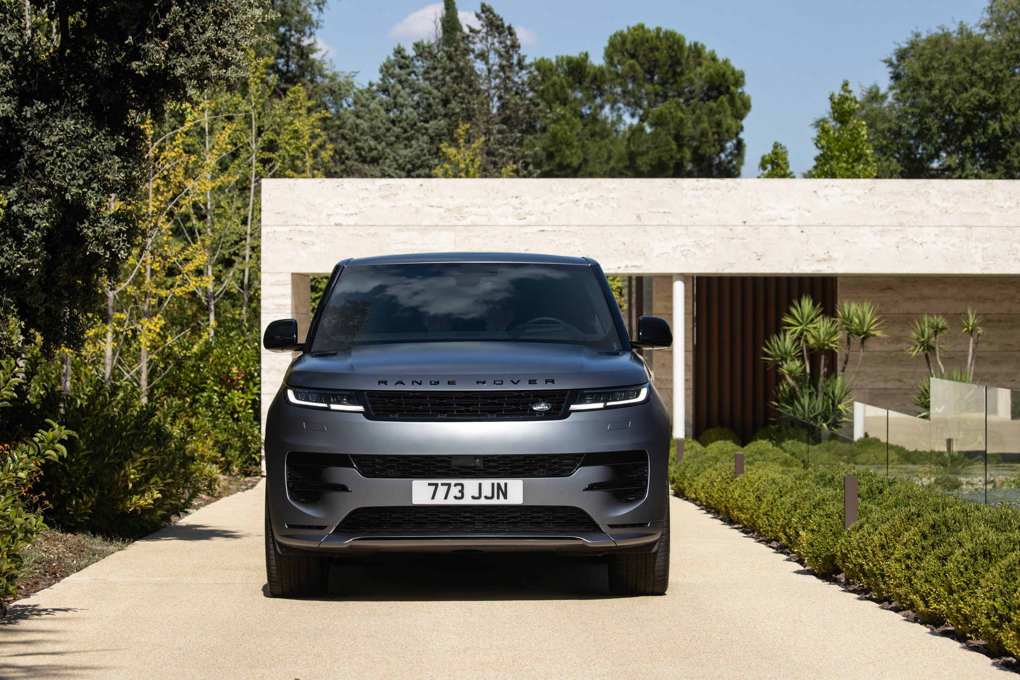 land-rover-sport-2026-tinhte-8.jpg