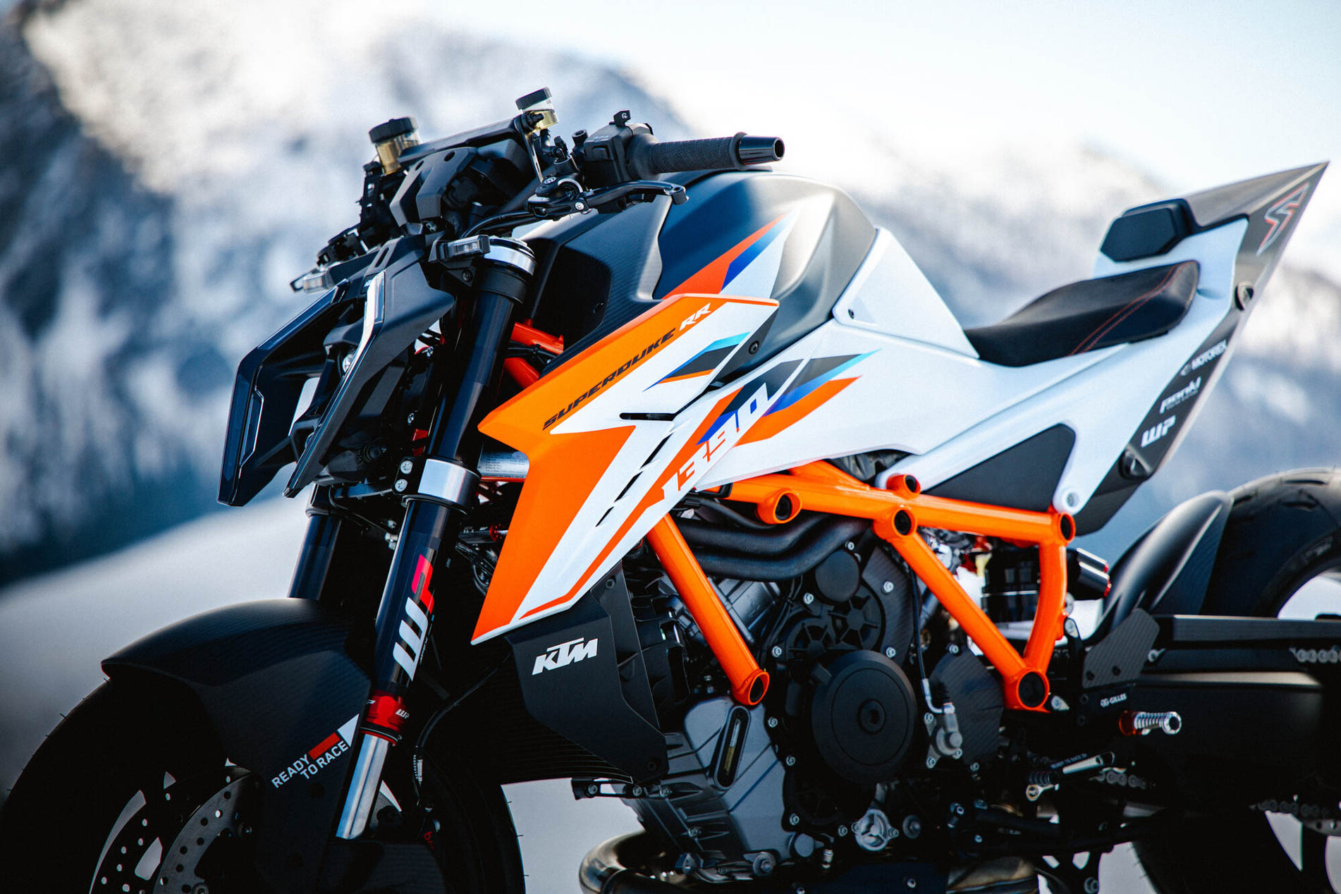1390-Super-Duke-RR-9.jpg