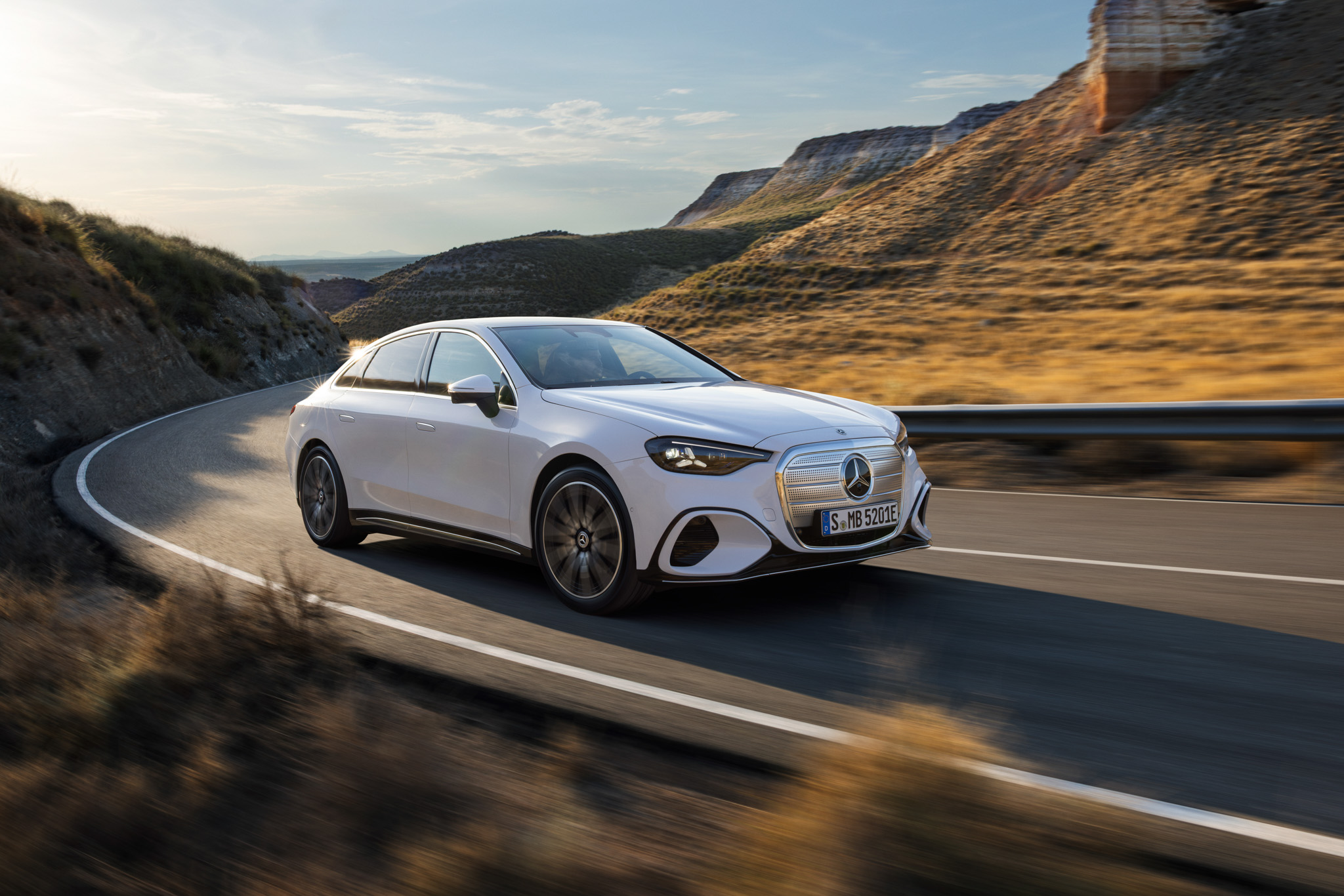 all-new-class-electric-tinhte-6.jpg
