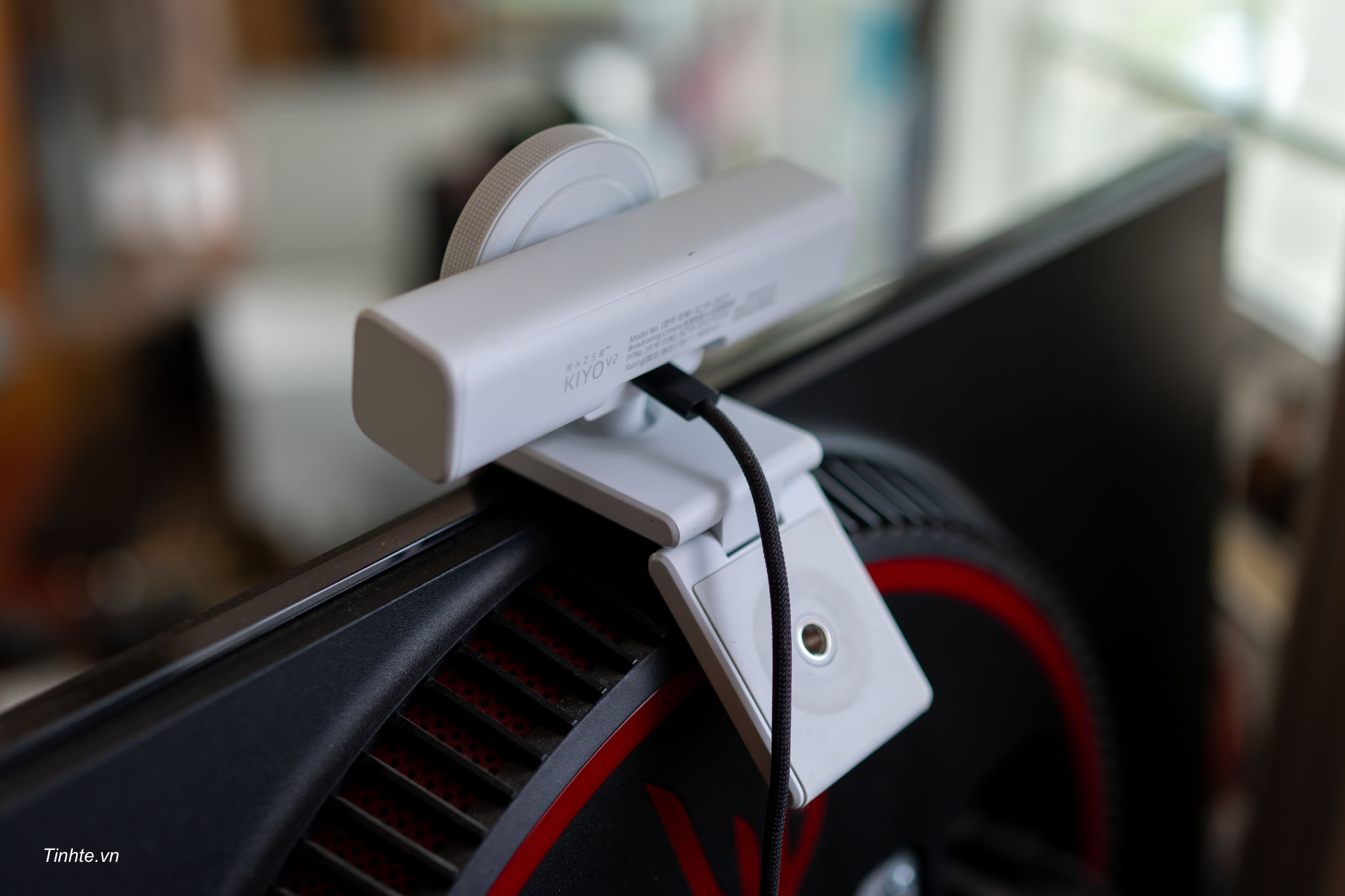 Razer-Kiyov2-tinhte-cuhiep-2.jpg