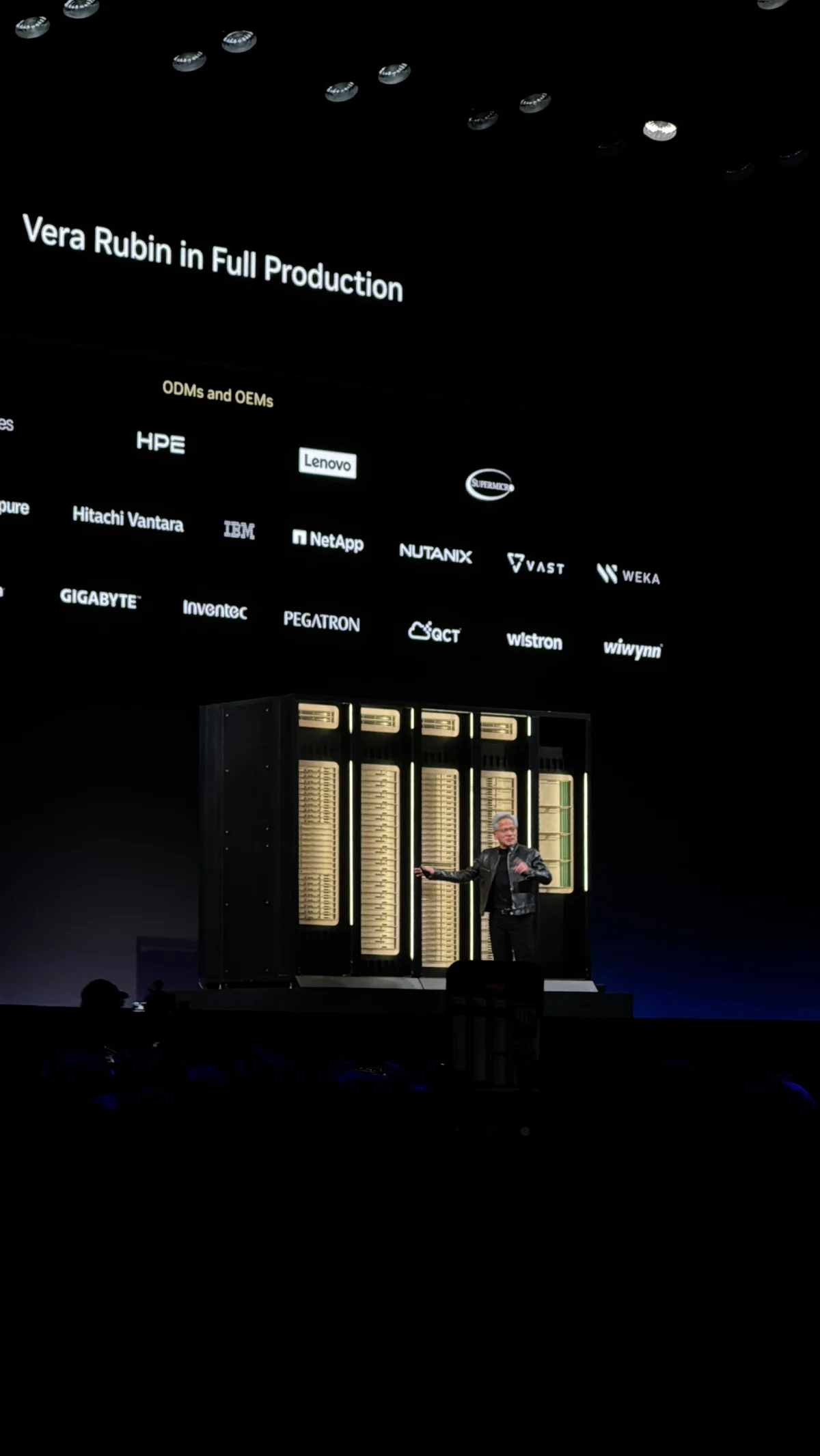 NVIDIA Vera CPU: CPU hoàn chỉnh đầu tiên cho AI agents, 88 nhân Olympus, băng thông bộ nhớ 1.2TB/s