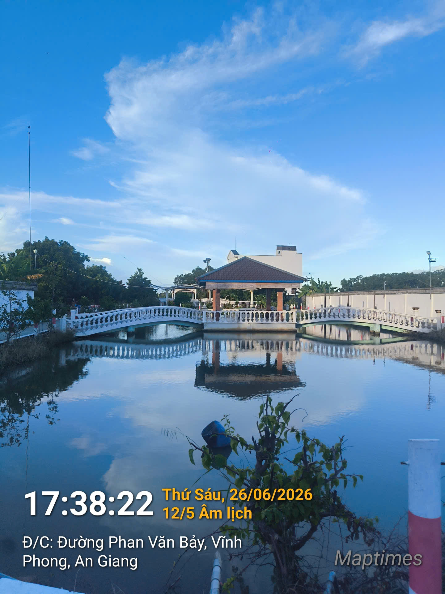 Mời anh em Tinh tế dùng thử và test giúp app Android "MapTimes" (Chụp ảnh/Quay video định vị)