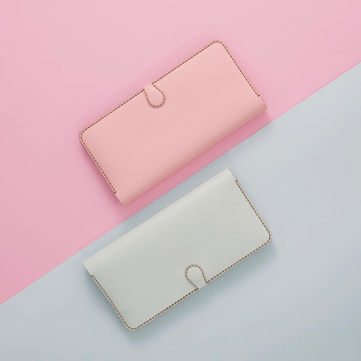 Bộ sưu tập ví và charm theo tone màu Pastel dịu ngọt nhẹ nhàng xua tan hết mệt mỏi lo toan ...