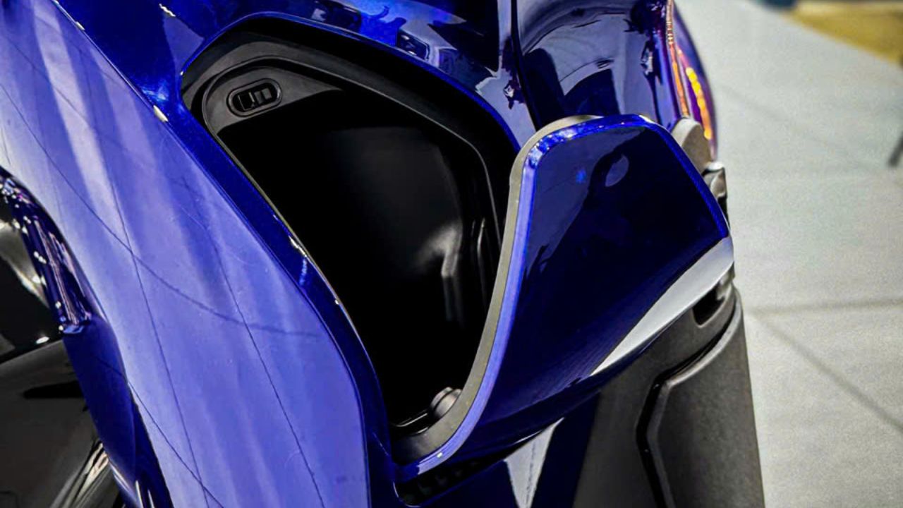 honda-sh-y-vetro-blue (11).jpg