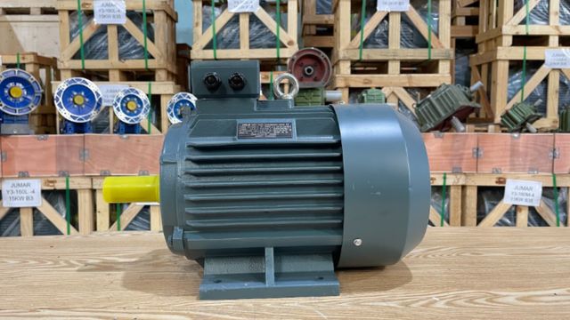 Các dấu hiệu nhận biết motor rung do bệ máy bị nứt vỡ