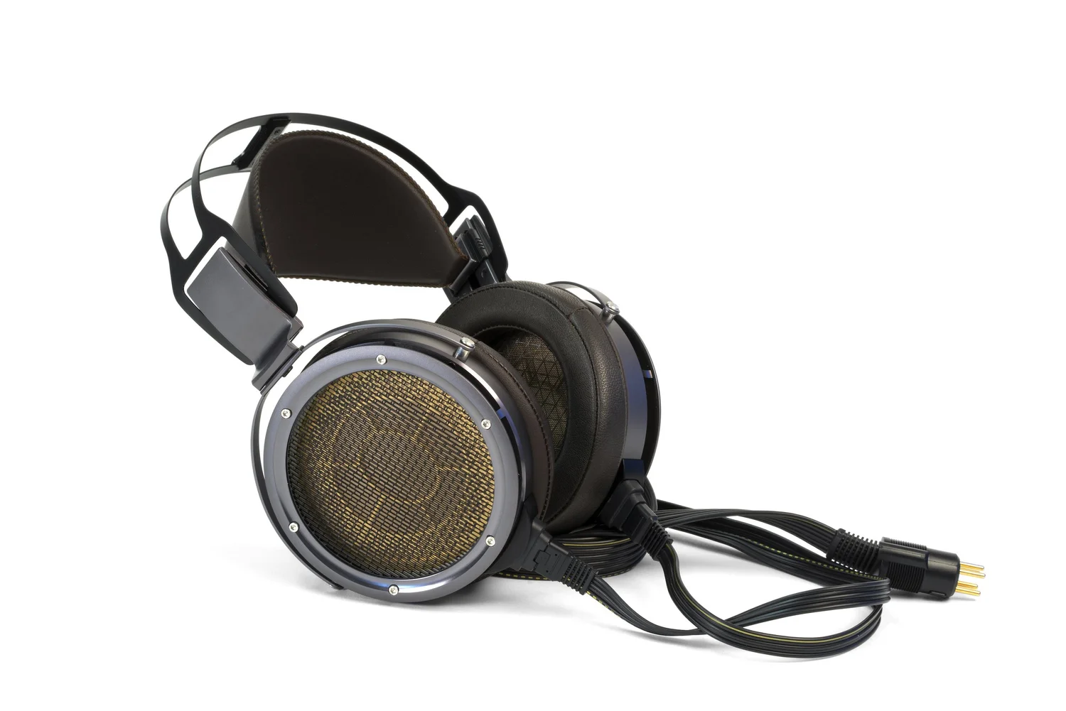 Stax SR-X9000: Phiên bản tái sinh của huyền thoại SR-Ω