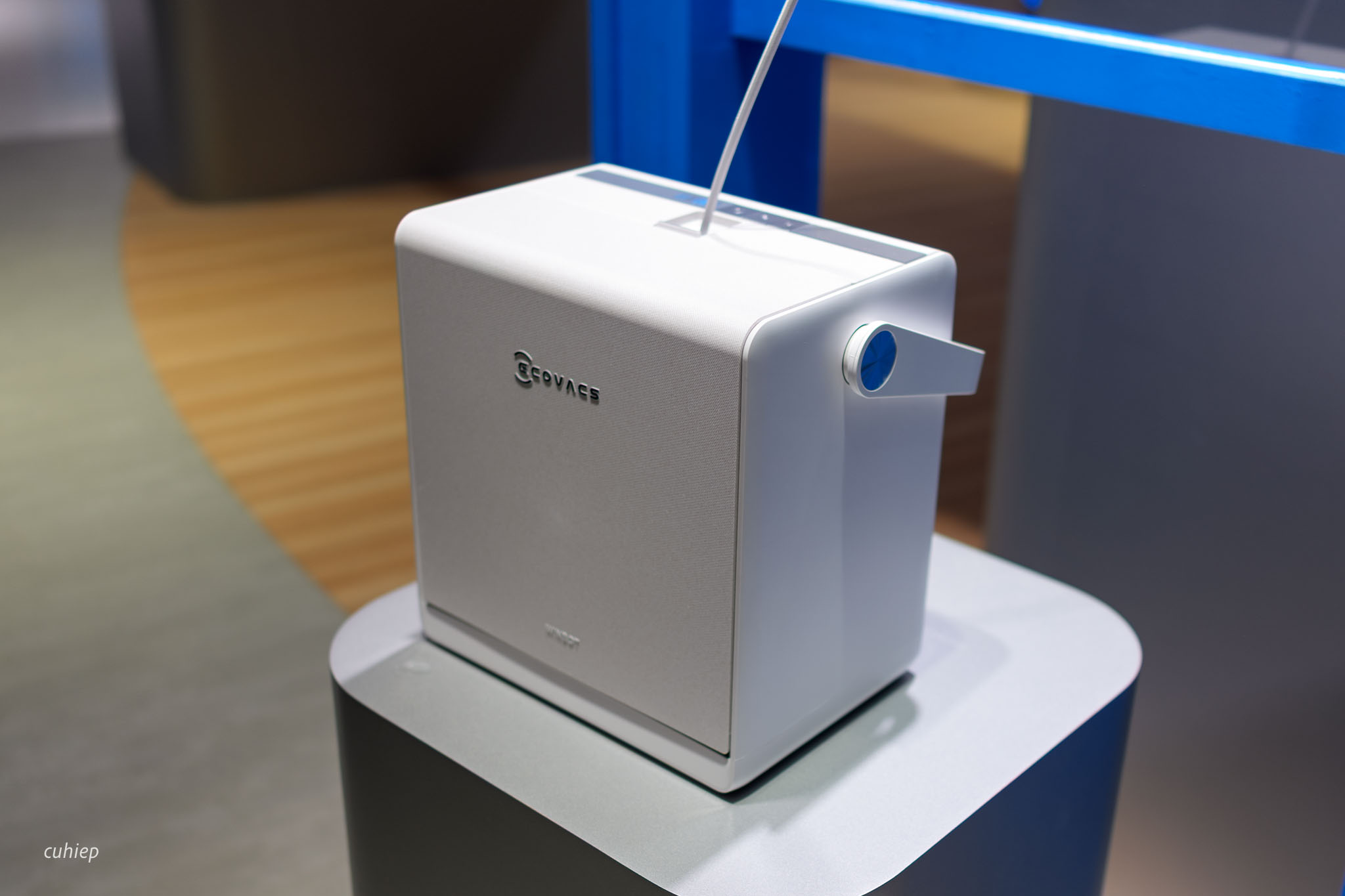 tinhte-cuhiep-IFA26-ecovacs-68.jpg