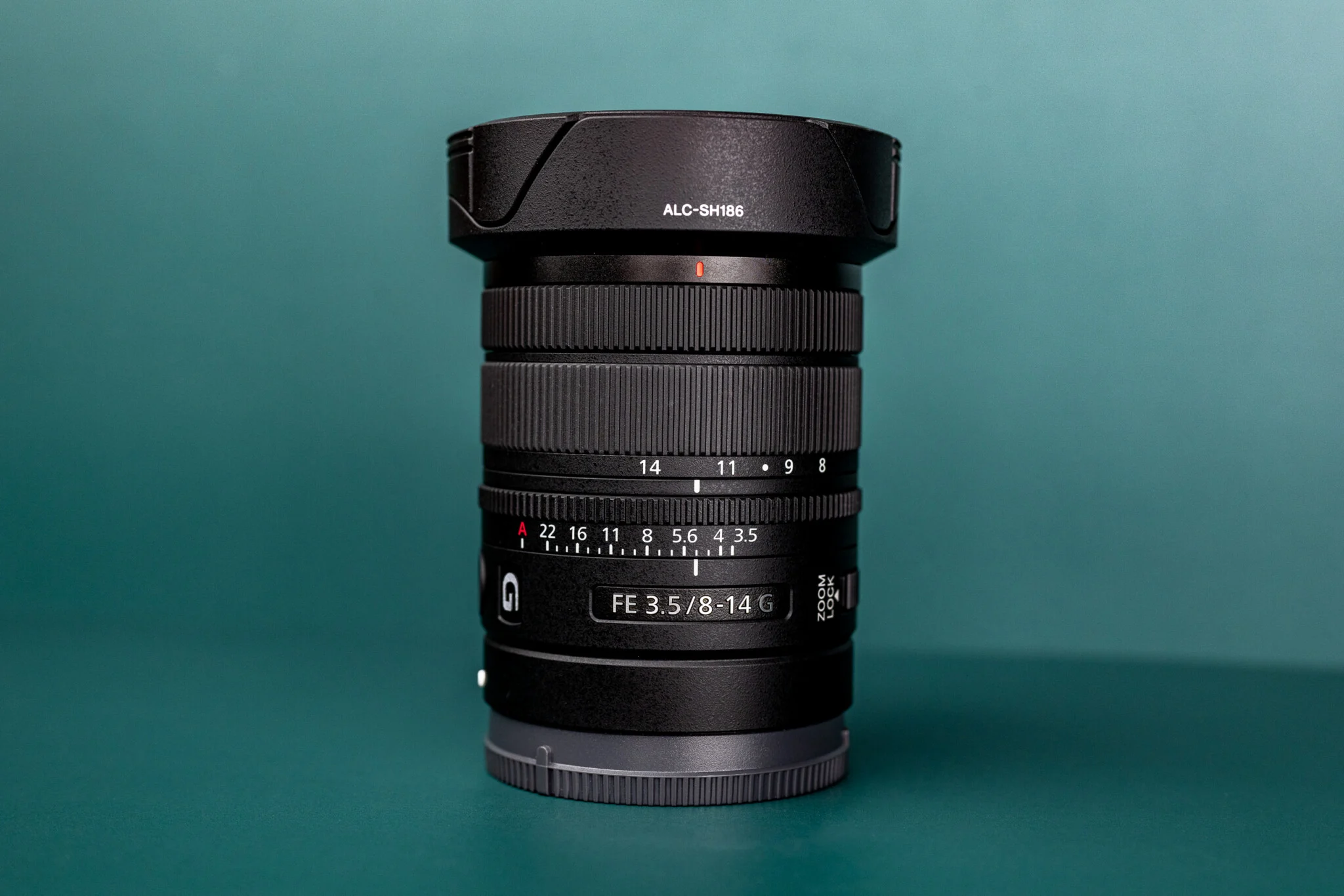 Sony ra mắt 8-14mm F3.5 Fisheye G: ống zoom mắt cá đầu tiên ngàm E