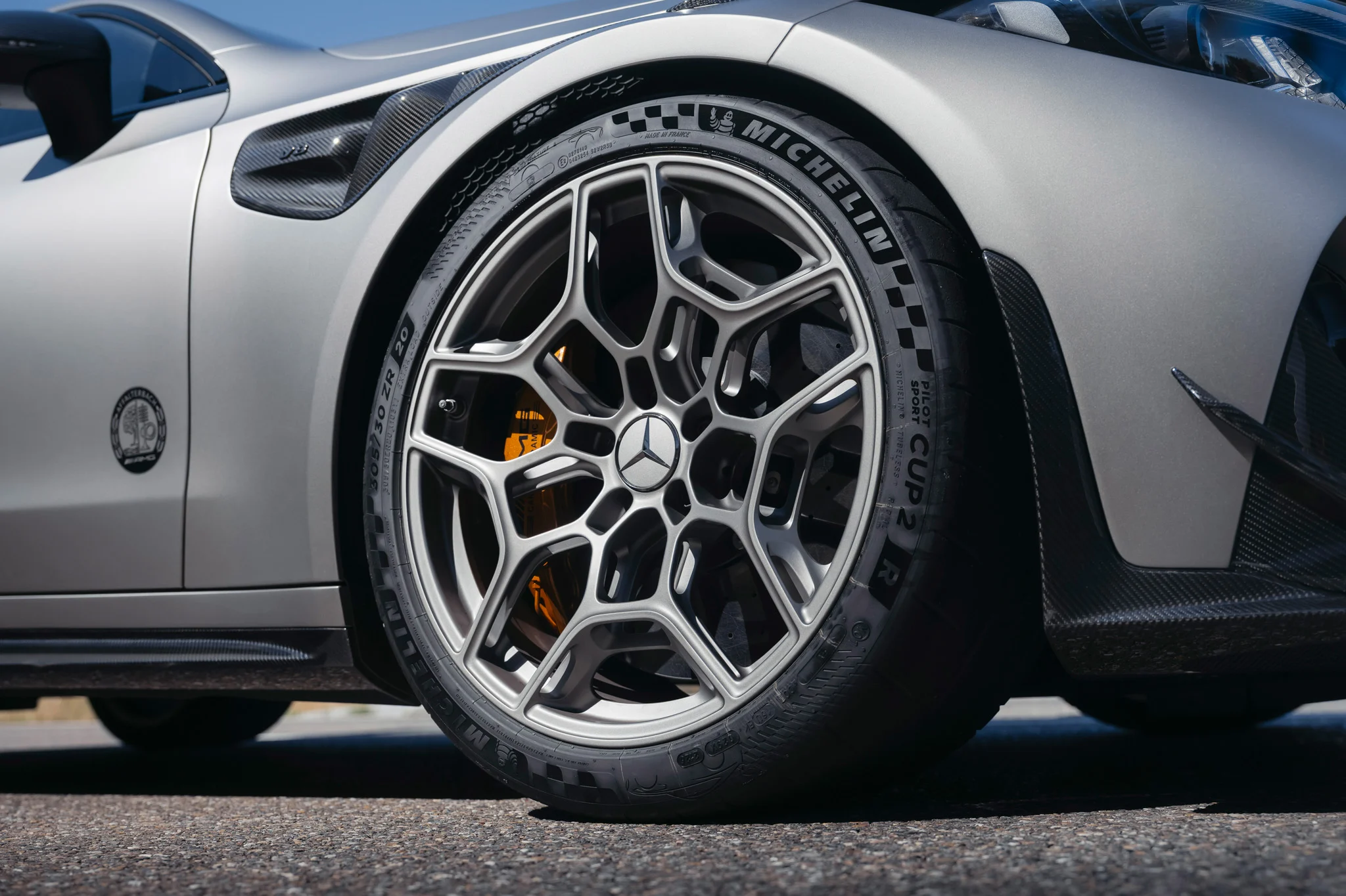 mercedes-amg-cle-646-12.jpg