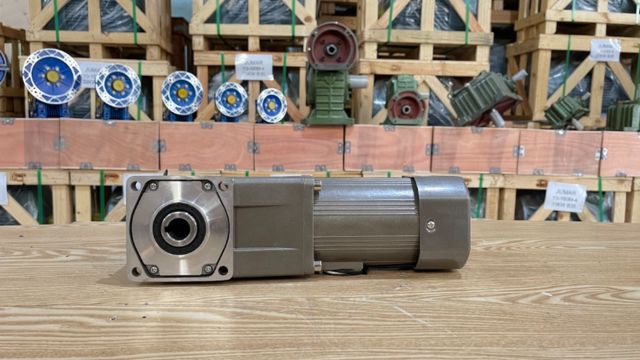 Các ứng dụng phổ biến của motor giảm tốc mini bán chạy