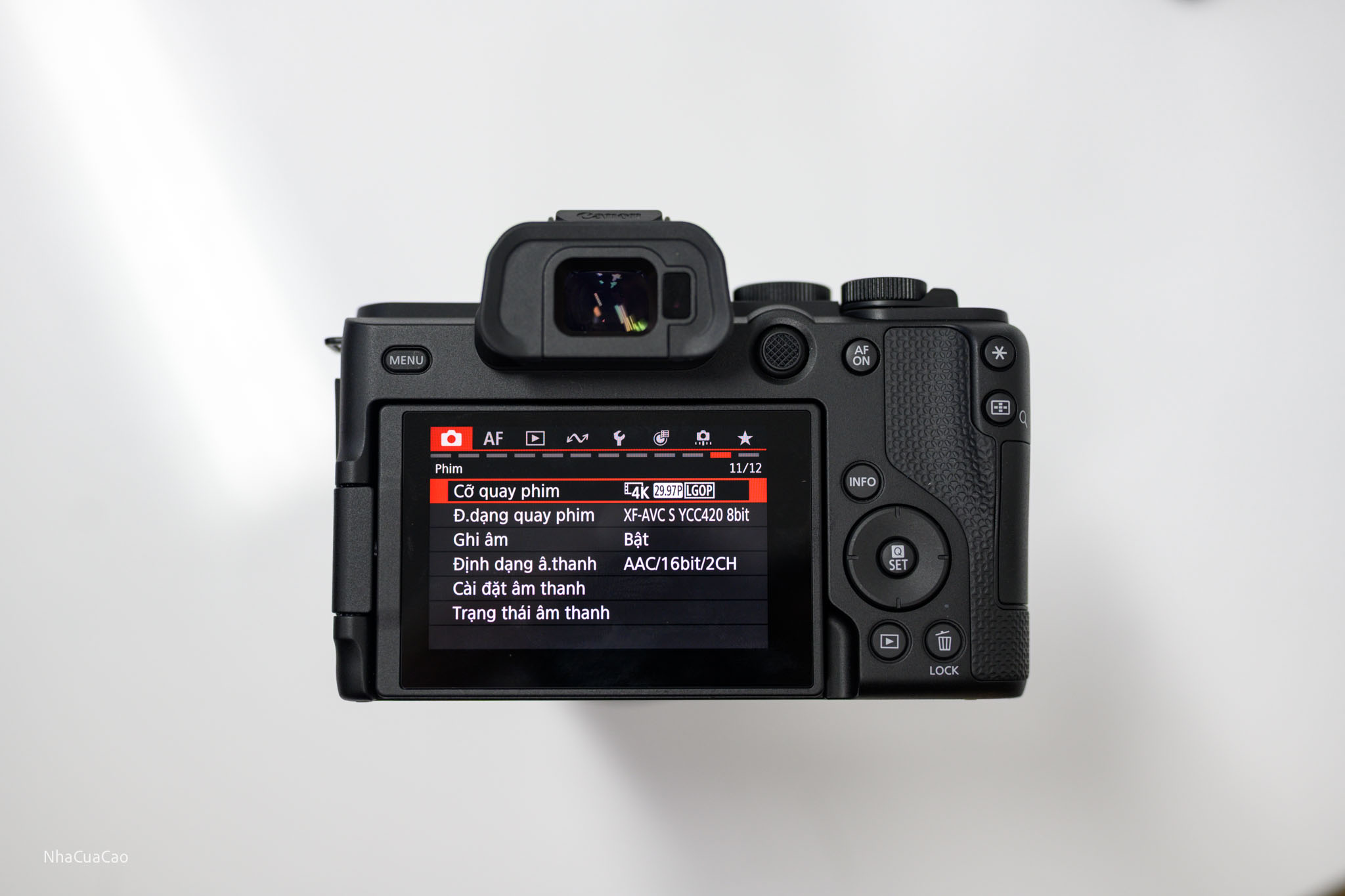tinhte-khang-canon-r8-II-30.jpg