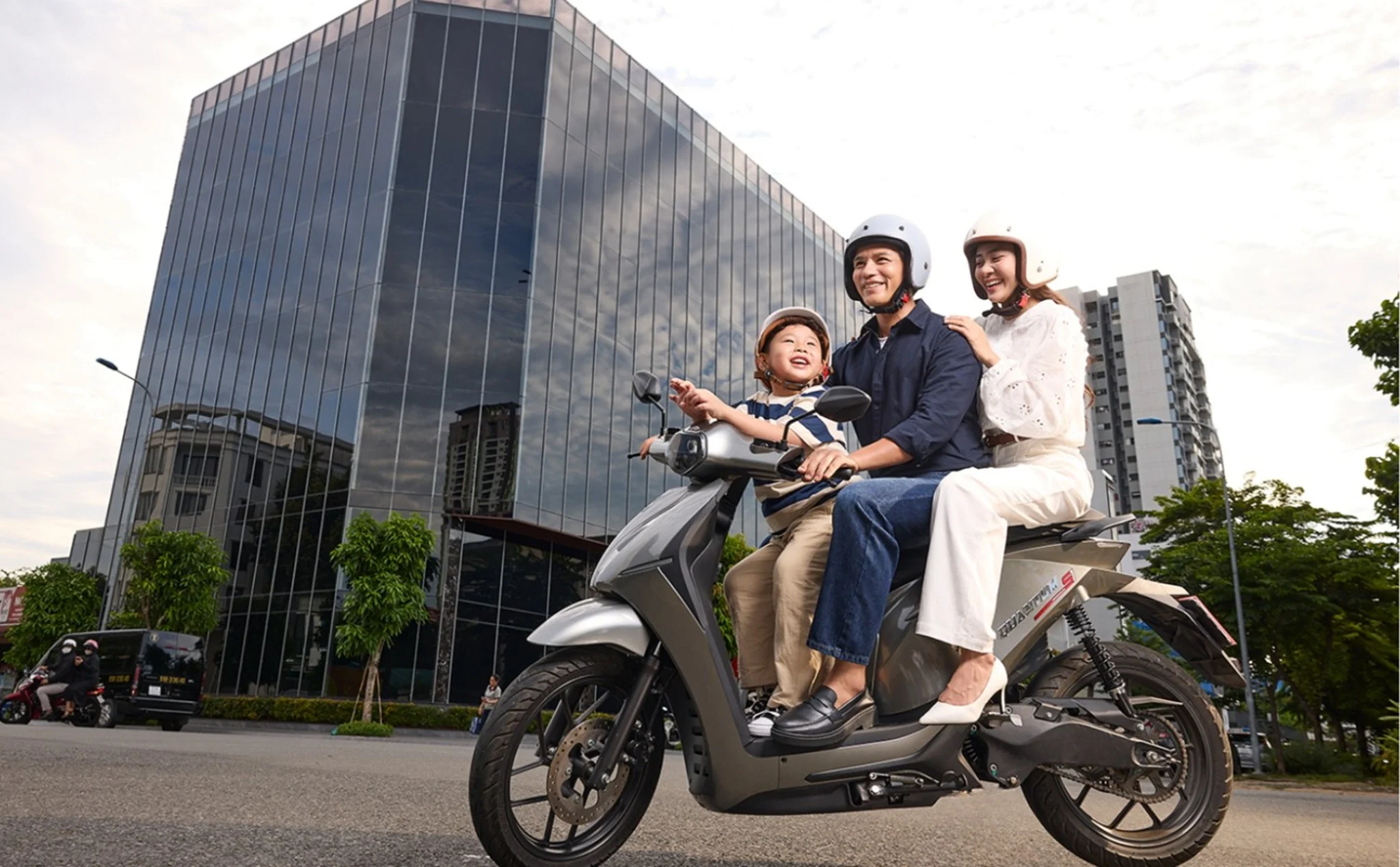 [QC] Dat Bike: Mở rộng giới hạn xe máy điện, nâng cao hiệu năng và trải nghiệm
