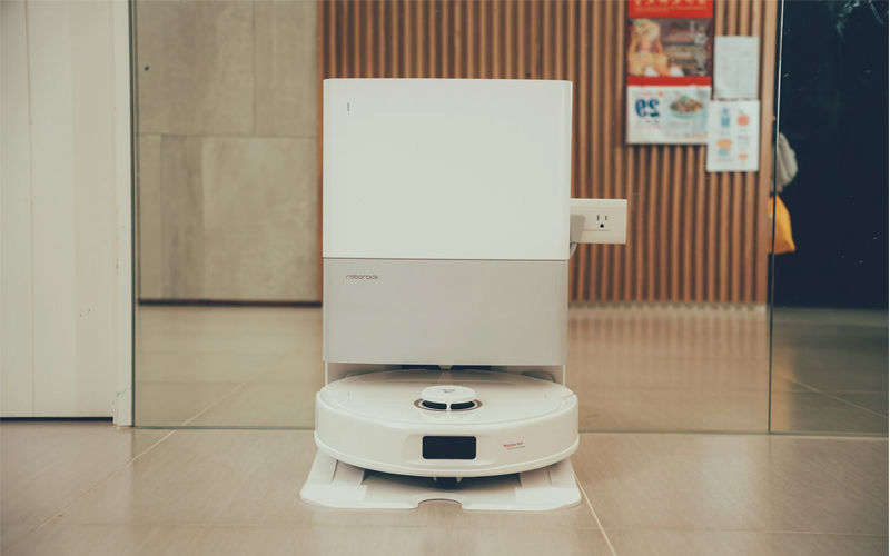 Review robot hút bụi lau nhà Roborock Qrevo C Pro : cao cấp, thông minh