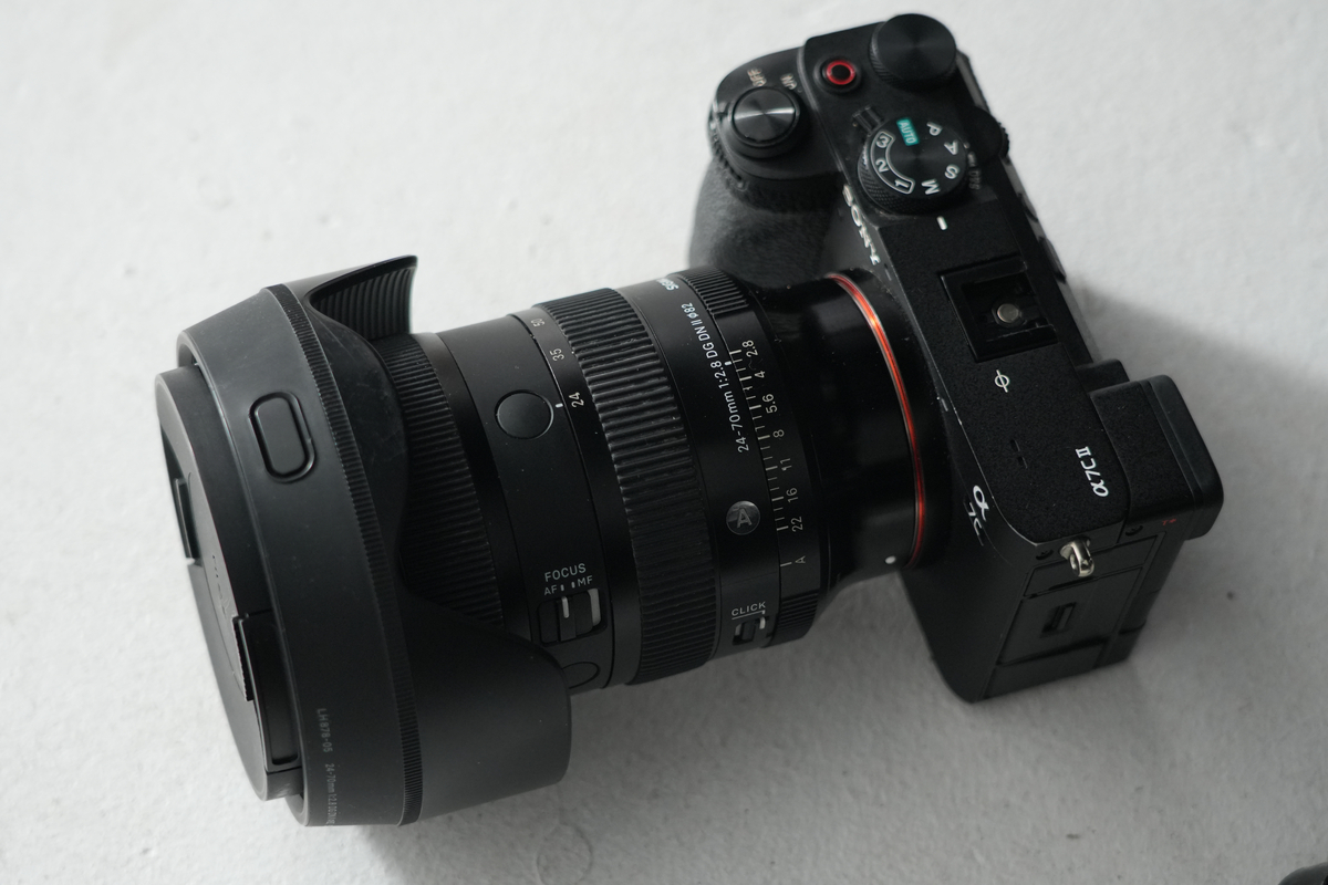 So sánh Nikon Z5IIC vs Sony A7CII