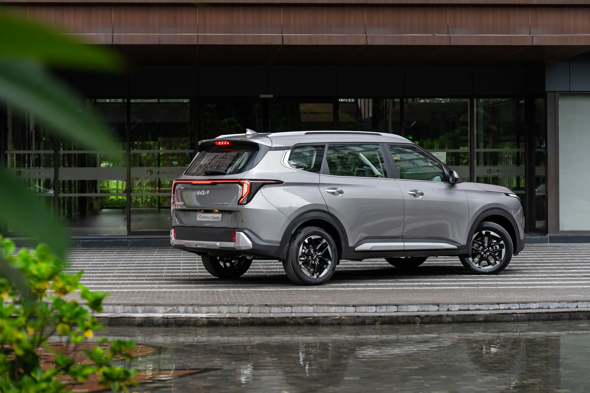 kia-carens-clavis-2026-tinhte-3.jpg