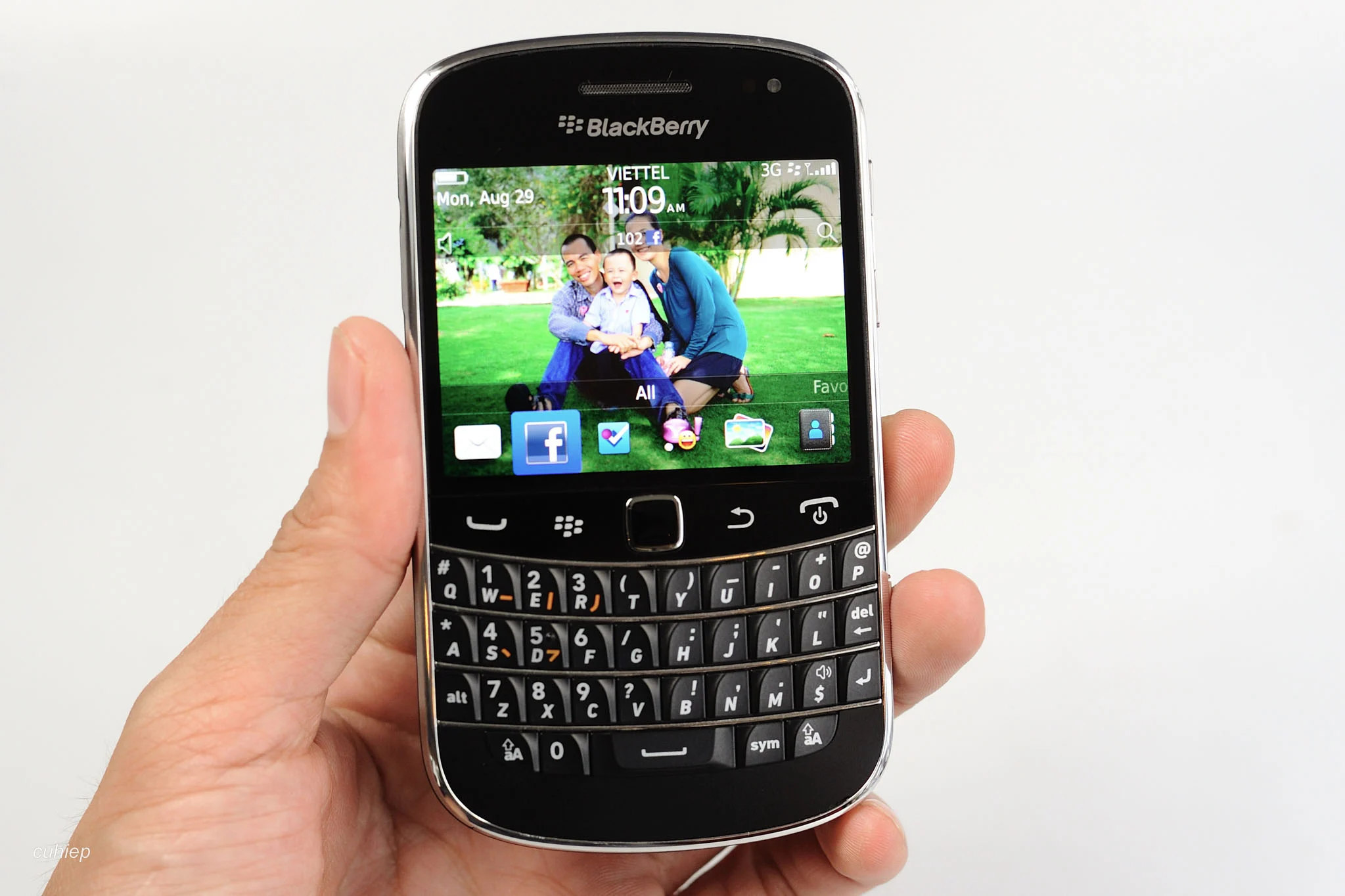 blackberry-2.jpg