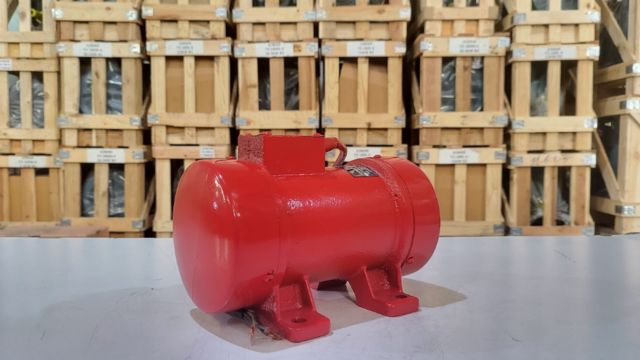 Các tiêu chí lựa chọn và phương pháp điều chỉnh lực rung động cơ đầm rung mini