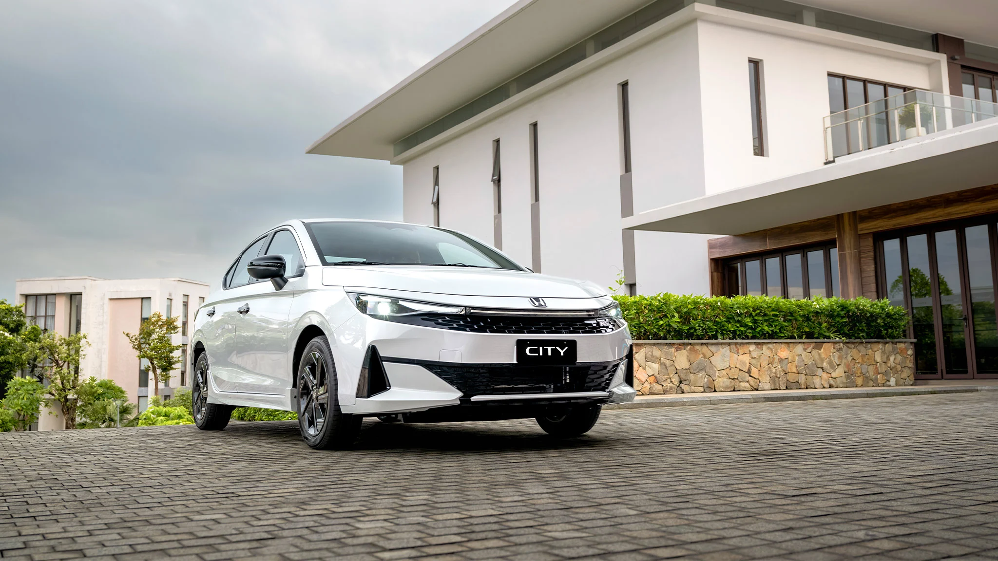 Honda City Facelift 2026 chốt giá từ 539 triệu tại Việt Nam: Đổi nhẹ ngoại hình, thêm tiện nghi