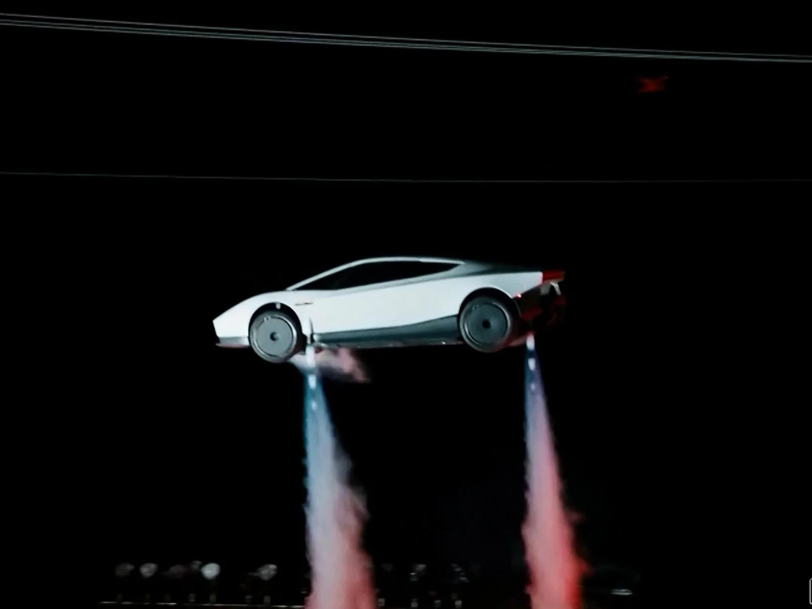 Tesla Roadster mới “bay” được, dân mạng X chế meme rần rần