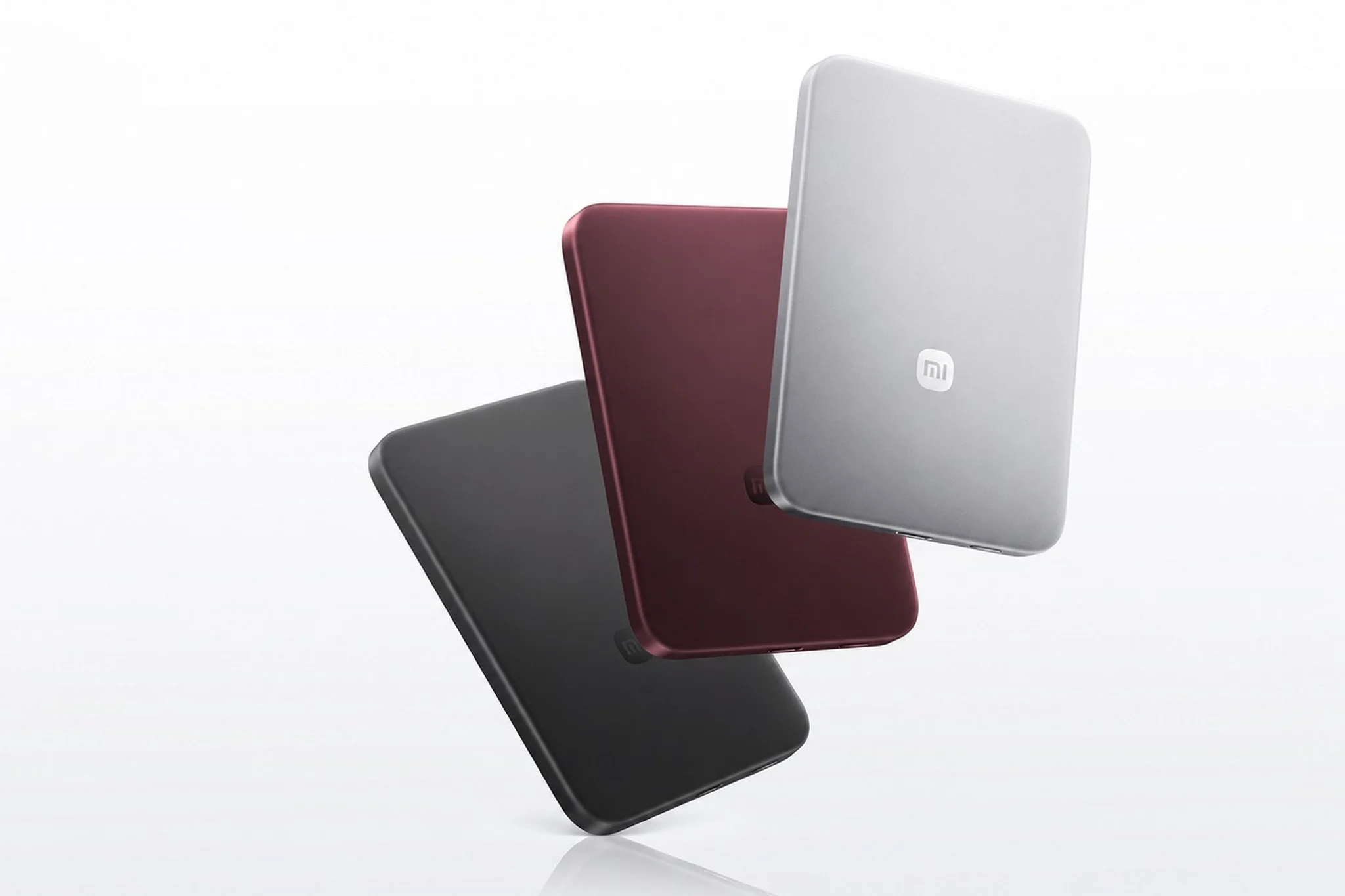 Xiaomi ra sạc dự phòng từ tính mỏng 6,75mm: pin 5.000mAh, sạc không dây 20W, giá 299 tệ