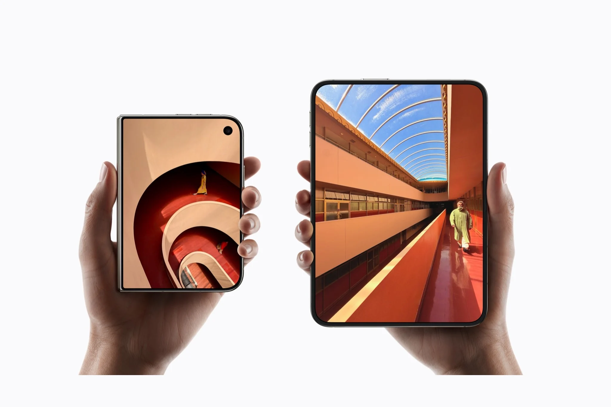 iphoneduo-02-closed-open.jpg