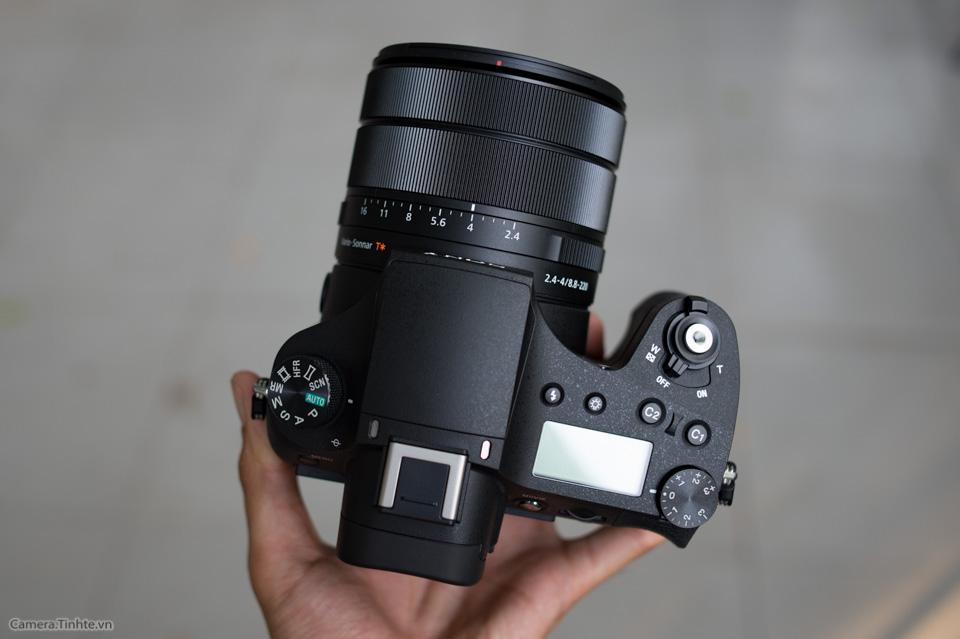 Sony_Cyber-shot_RX10_III_tinhte_5.jpg