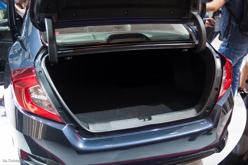Xe.Tinhte.vn-Honda-Civic-2016-29.JPG