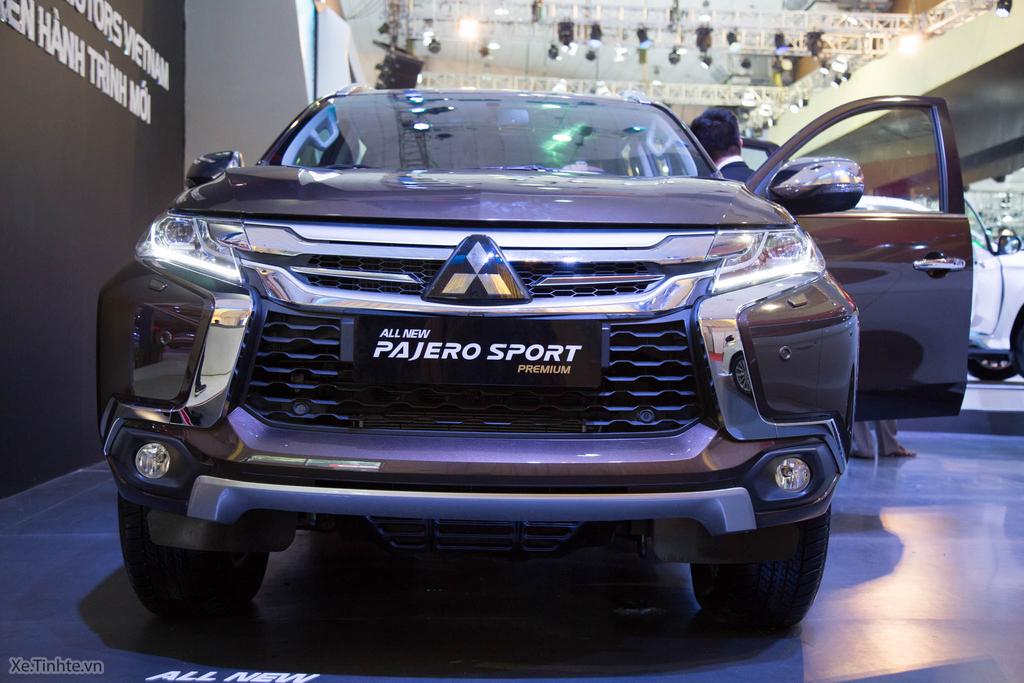Pajero2017-4.jpg