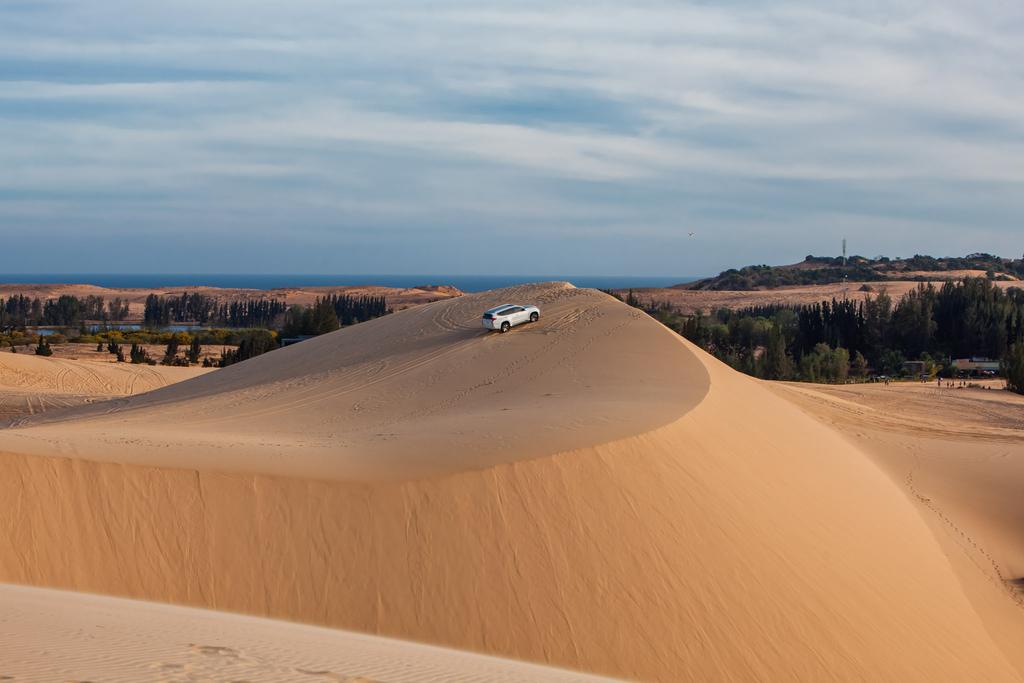 tinhte.mitsubishi.pajero-9.jpg