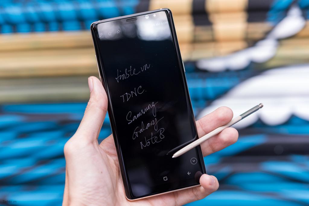 galaxy-note8-tinhte-10.jpg