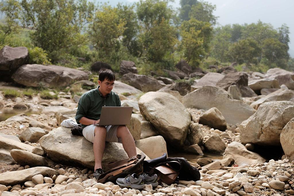 tinhte_bo_anh_laptop_lg_gram_14_1.jpg