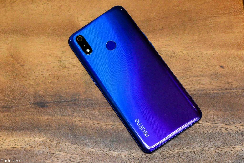 realme3pro-3.jpg