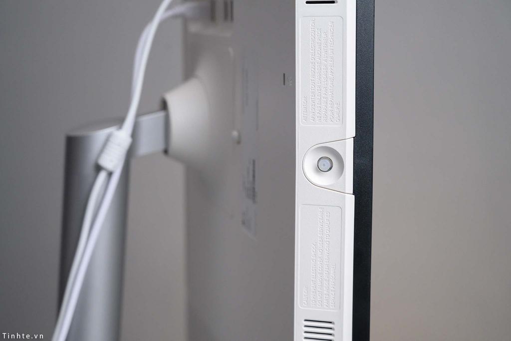 LG_27UL850_tinhte_8.jpg