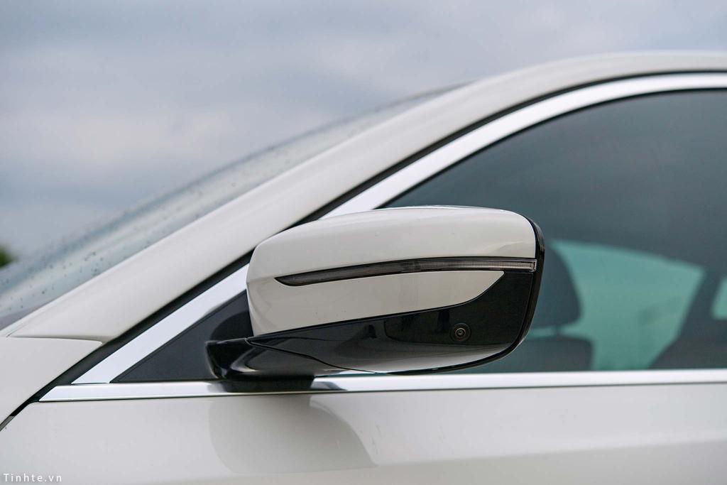 BMW_530i_G30_tinhte_10.jpg