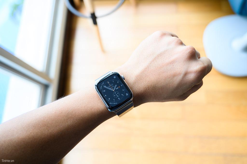 apple_watch_link_bracelet_4.jpg