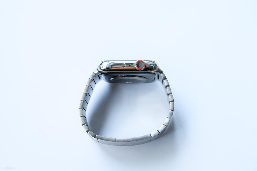 apple_watch_link_bracelet_9.jpg