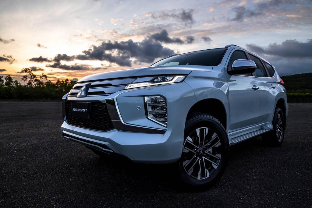 2020-mitsubishi-pajero-sport-21.jpg