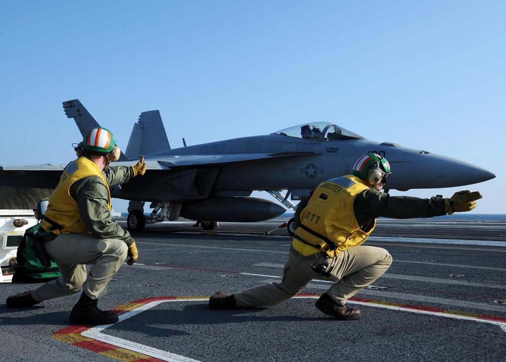 Aircraft_carrier_launch.jpg