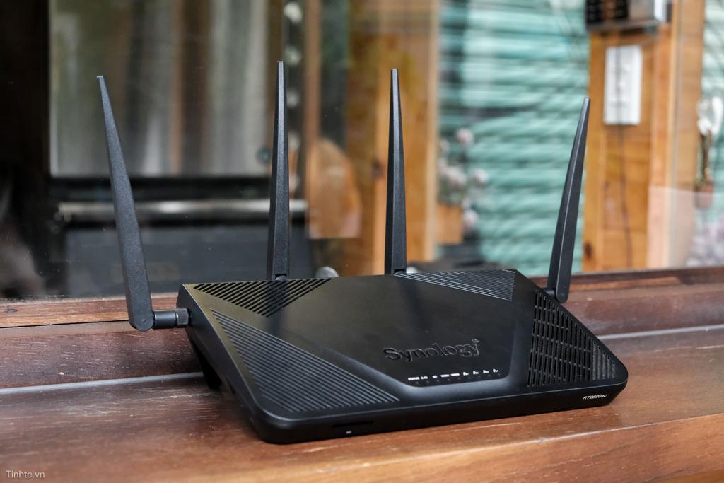 synology_router_tinhte_3-3.jpg