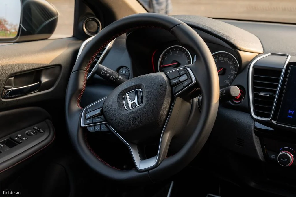 tinhte_honda_city-30.jpg